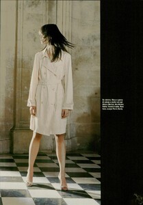 ARCHIVIO - Vogue Italia (February 2004) - Suggestions - 013.jpg