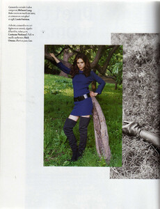 Vogue Paris (August 2003) - Pretty Woman - 003.jpg