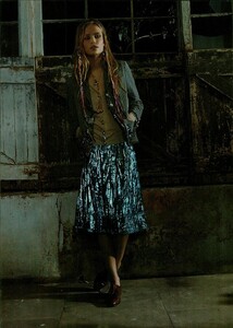 ARCHIVIO - Vogue Italia (May 2005) - The Mix-Match Boom - 001.jpg