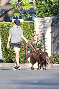       ree280420BZNimage109 .jpg