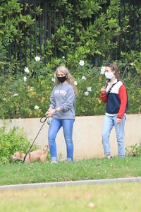         lil300420BZNimage127 .jpg