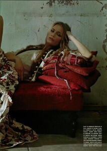 ARCHIVIO - Vogue Italia (May 2005) - The Mix-Match Boom - 004.jpg