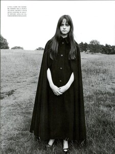 ARCHIVIO - Vogue Italia (November 1997) - Scotland - 006.jpg