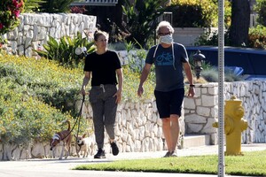       sil290420BZNimage37 .jpg