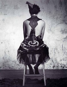 TOP.FASON.RU - Marie Claire Italia (October 2002) - Harem Vintage - 009.jpg