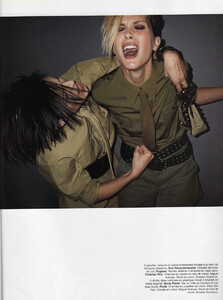 Vogue Paris (April 2001) - Pose Combat - 005.jpg