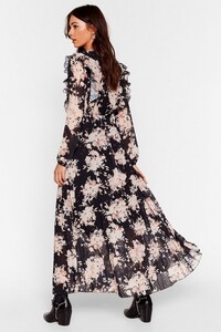 black-feelin'-bud-floral-maxi-dress.jpeg