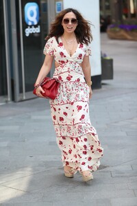         kla240420BZNimage128 .jpg