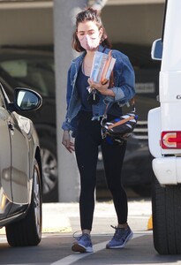         hal230420BZNimage106 .jpg