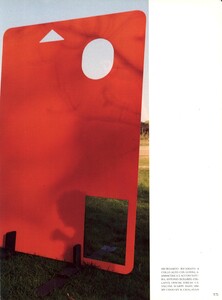 Vogue Italia (September 1997) - Eccentricità - 018.jpg