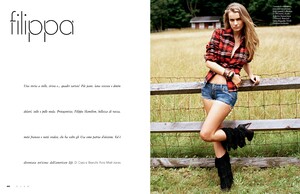 buerony - Elle Italia (September 2008) - Filippa - 001.jpg