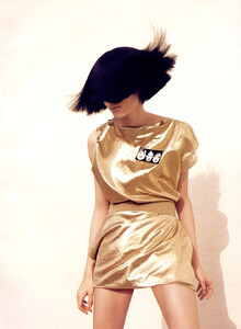 Harper's Bazaar US (May 2007) - 80s Influence - 006.jpg