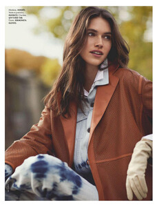         moo230420BZNimage107 .jpg