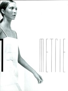 ARCHIVIO - Vogue Italia (October 1998) - Simmetrie - 002.jpg