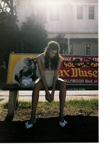 Vogue Paris (April 2001) - In Love - 003.jpg