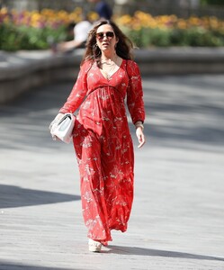         kla260420BZNimage106 .jpg