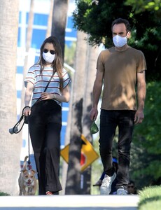         col290420BZNimage120 .jpg