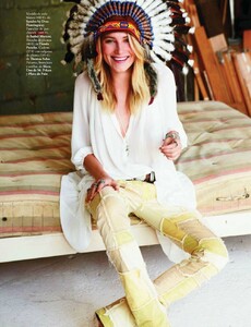Elle Spain (April 2012) - Dree Hemingway - 011.jpg