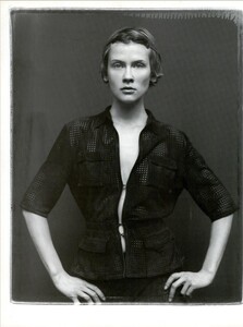 ARCHIVIO - Vogue Italia (February 2001) - People To Watch - 011.jpg