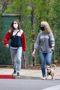         lil300420BZNimage117 .jpg