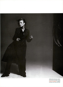 MF_Comte_Vogue_Italia_April_1994_02.thumb.png.b2c316c8bd33c98d54c7e8630343b255.png