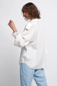 S17-20AJ1023_Overture_Trench_Shirt_White-20042-AJE-4L-2674.jpg