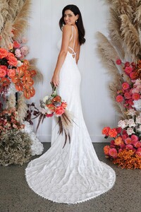 grace-loves-lace.shop_.wedding-dresses.leon_004.jpg