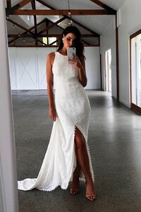 grace-loves-lace.shop_.wedding-dresses.leon_025.jpg