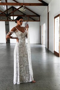 grace-loves-lace.shop_.wedding-dresses.sol_054.jpg