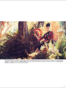 vogue-germany-2-2013_franzi-mueller_(5).thumb.jpg.630368357fb97a32d44ab22dba70f87d.jpg