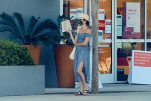        gre060520BZNimage101 .jpg