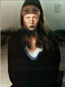ARCHIVIO - Vogue Italia (August 1997) - The Young Girls By The Sea - 010.jpg