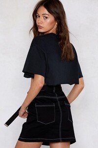 black-nasty-gal-you-heard-cropped-tee (3).jpeg