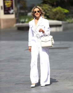 ash050520BZNimage101 .jpg