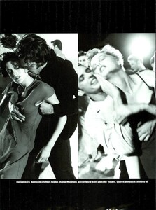 ARCHIVIO - Vogue Italia (March 1997) - Fashion Marathon - 013.jpg