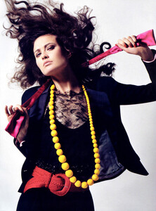 Harper's Bazaar US (April 2005) - The New Suits - 005.jpg