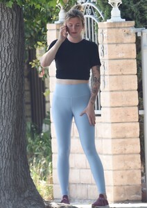       ire280420BZNimage12 .jpg