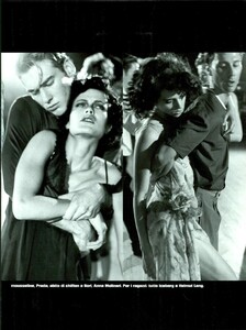 ARCHIVIO - Vogue Italia (March 1997) - Fashion Marathon - 014.jpg