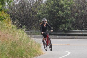        isl010520BZNimage118 .jpg