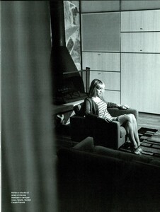 ARCHIVIO - Vogue Italia (April 1997) - Courtney Love - 021.png