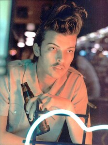 ARCHIVIO - Vogue Italia (February 1997) - Neounisex - 008.jpg