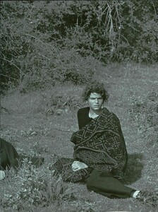 ARCHIVIO - Vogue Italia (September 1998) - Una storia da Camargue - 018.jpg