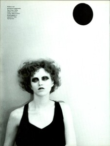 ARCHIVIO - Vogue Italia (January 1997) - Black - 013.jpg