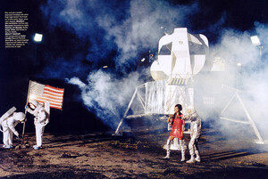 Harper's Bazaar US (December 2006) - The Future Of Fashion - 005.jpg