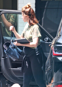        sch100520BZNimage110 .jpg