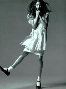 ARCHIVIO - Vogue Italia (January 1999) - Tuesday's Child - 015.jpg