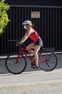        isl080520BZNimage125 .jpg