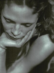 ARCHIVIO - Vogue Italia (November 1998) - Beauty Close Ups - 007.jpg