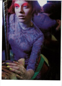 ARCHIVIO - Vogue Italia (February 1997) - Reflection - 011.png