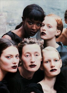 ARCHIVIO - Vogue Italia (January 1998) - Cronaca - 013.jpg